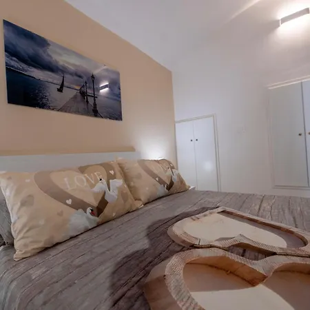 Cristina's Family House Apartment Gallipoli